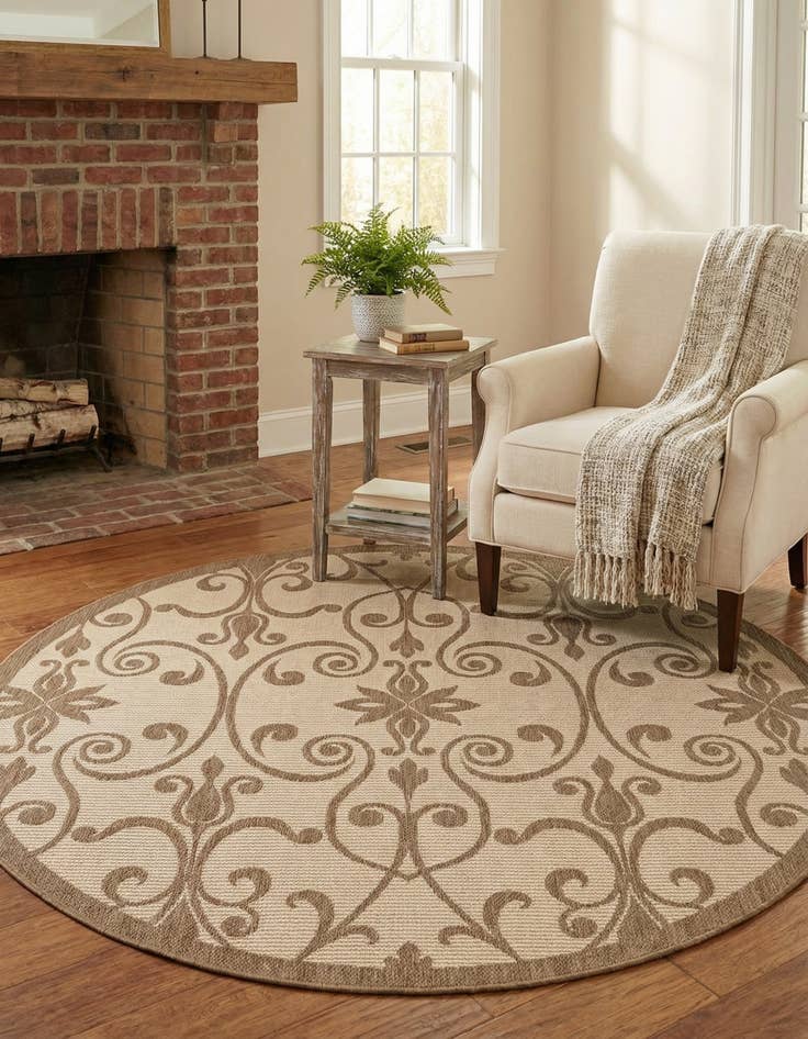 Detail image of 6' x 6' Washable Botanical Indoor / Outdoor Round Rug