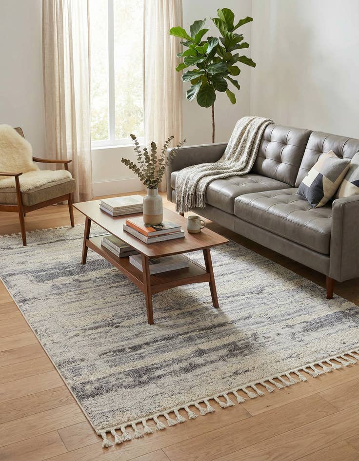 Detail image of 5' 3 x 8' Cherokee Rug