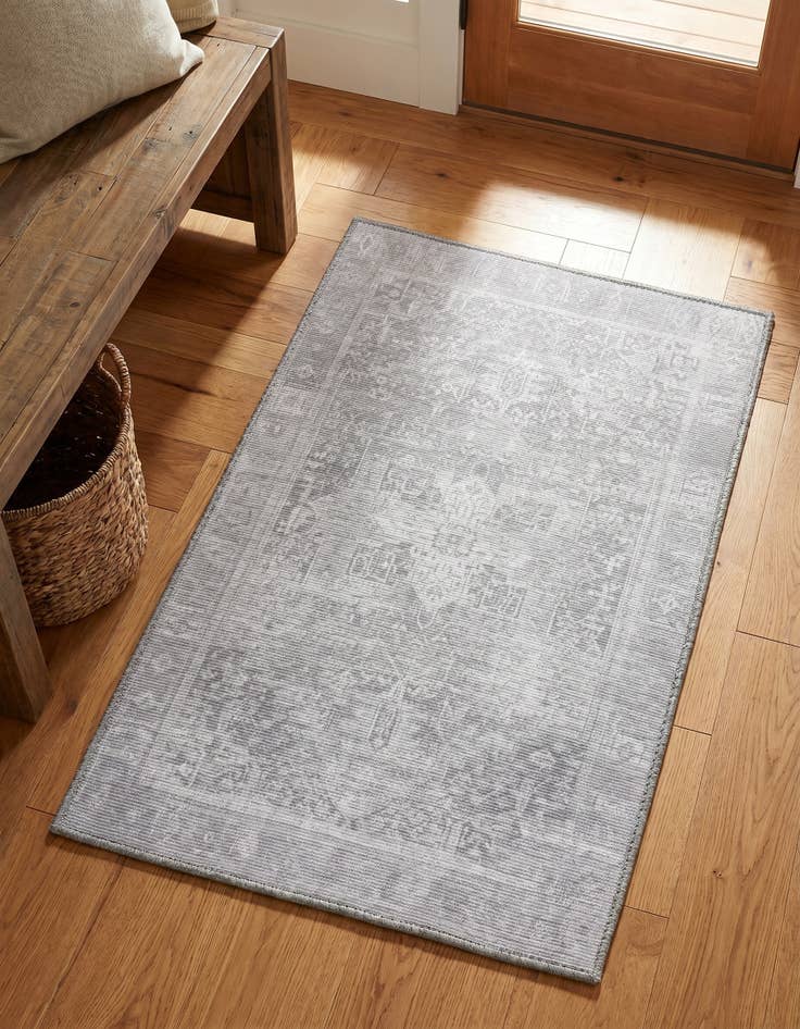 Detail image of 2' x 3' Washable Timeless Rug