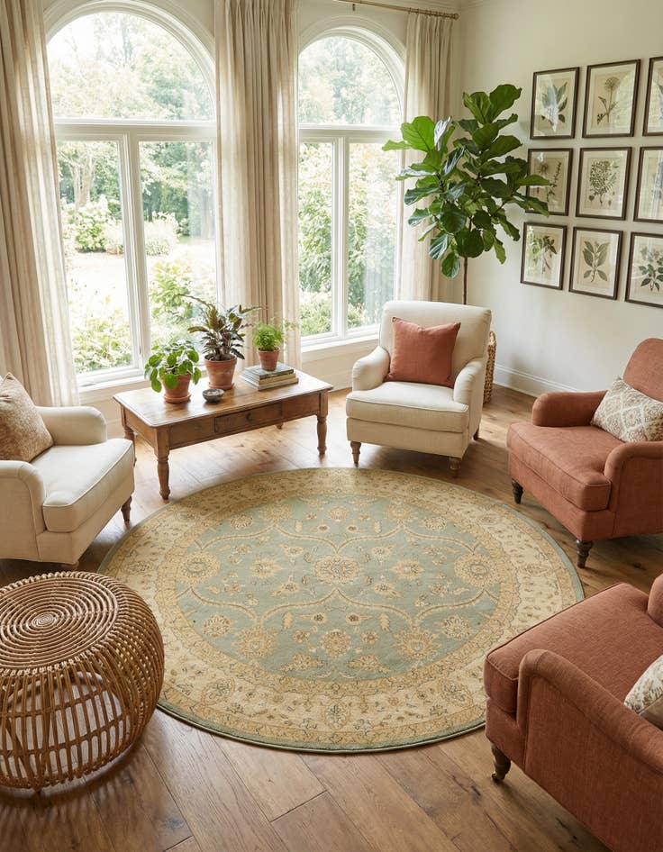 Detail image of 8' x 8' Chelsea Round Rug