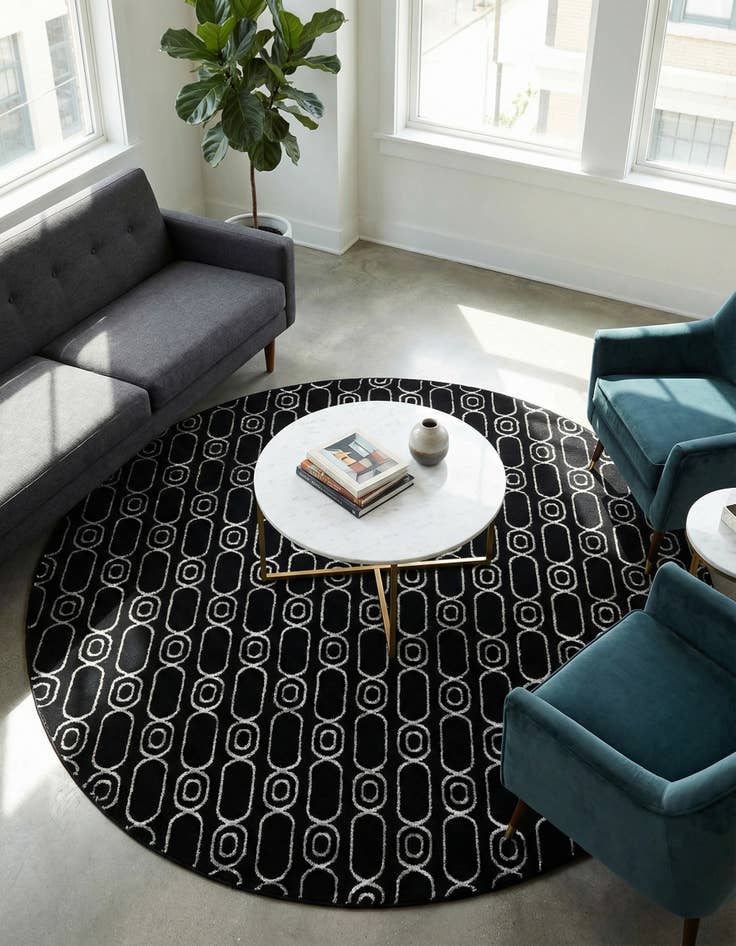 Detail image of 7' 10 x 7' 10 Vogue Geo Round Rug