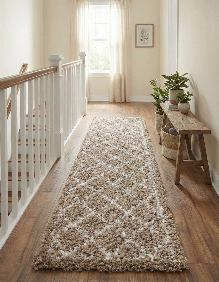 Detail image of 2' 7 x 10' Infinity Shag Runner Rug