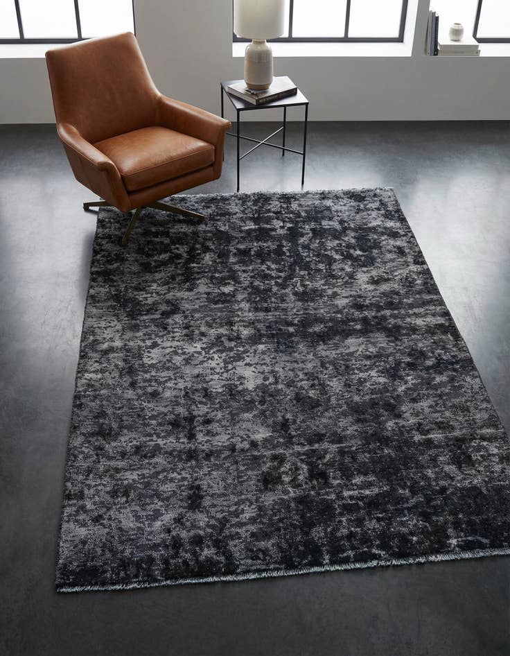 Detail image of 4' 2 x 6' 1 Hand Knotted Ultra Vintage Persian Wool Rug