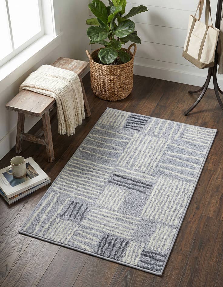 Detail image of 2' x 3' Hanahan Rug