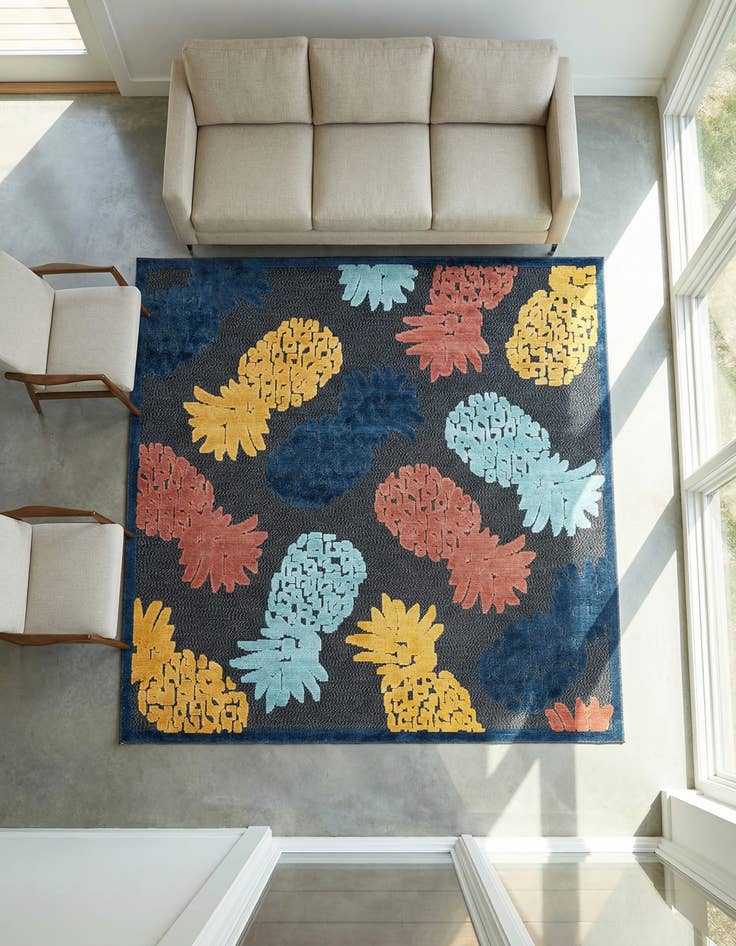 Detail image of 7' 10 x 7' 10  Washable Belize Indoor / Outdoor Square Rug