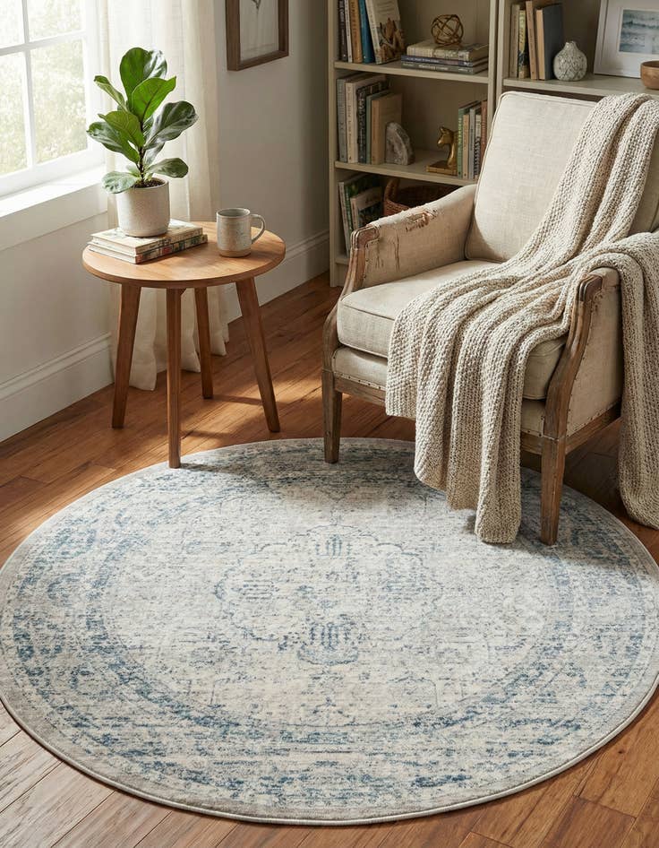 Detail image of 3' 10 x 3' 10 Noble Round Rug