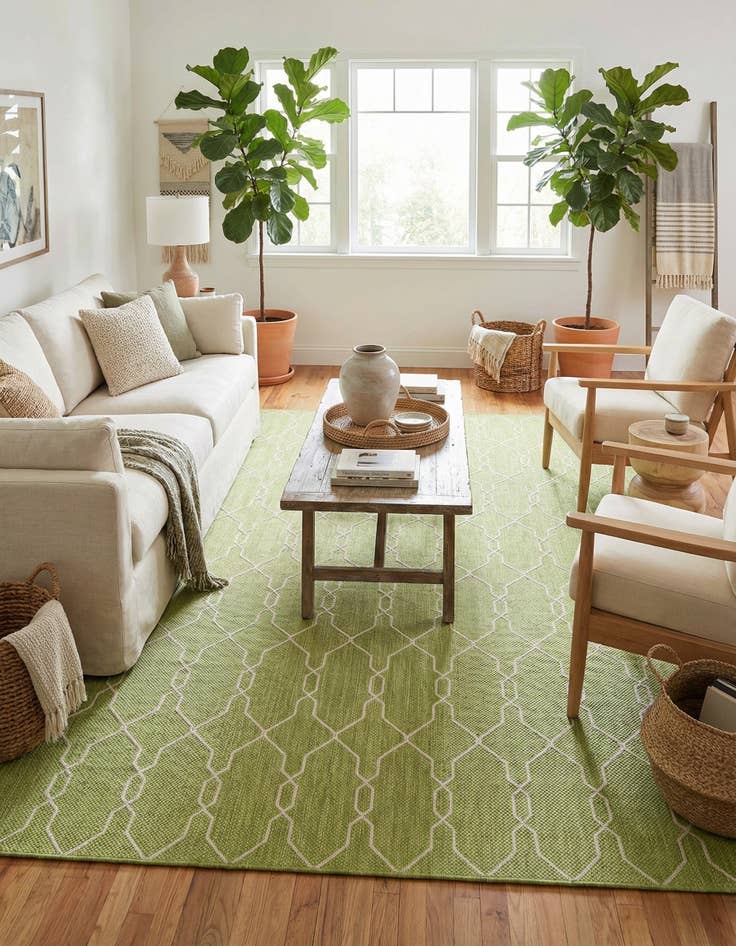 Detail image of 9' x 12'  Washable Trellis Indoor / Outdoor Rug