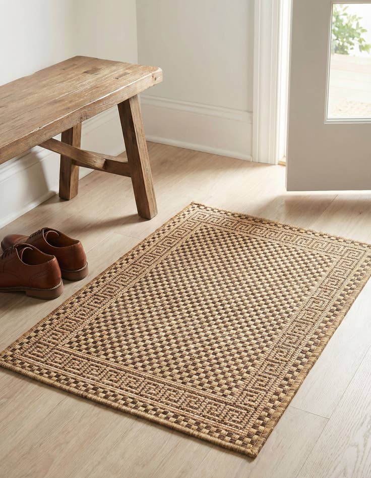 Detail image of 2' 2 x 3' Easy-Clean Border Indoor / Outdoor Rug