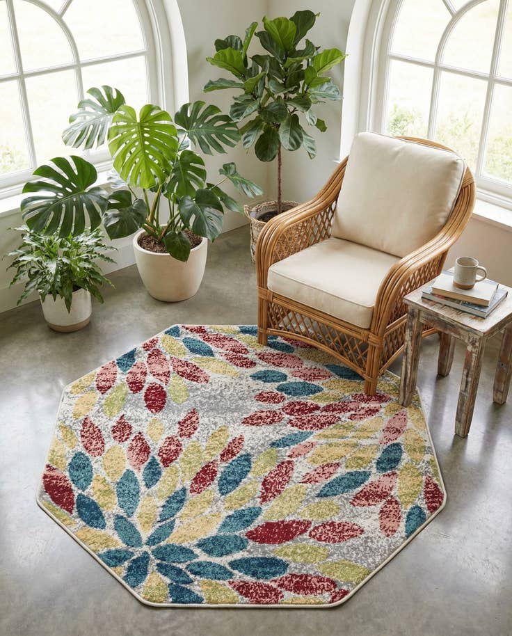 Detail image of 4' 1 x 4' 1 Charleston Octagon Rug