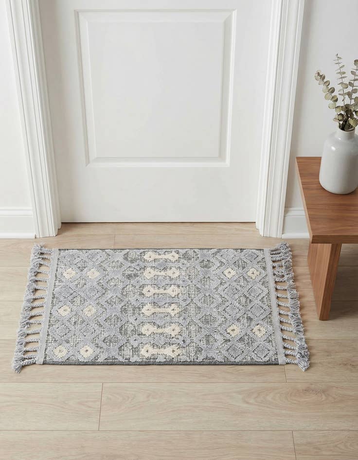 Detail image of 2' x 3' Arlo Rug