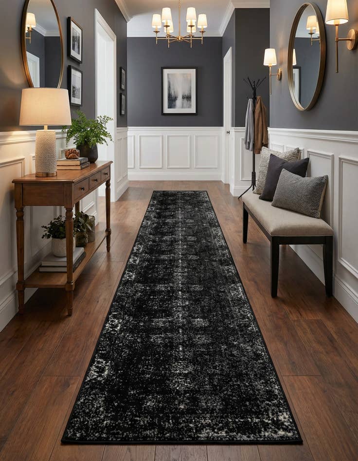 Detail image of 2' 7 x 18' Monaco Runner Rug