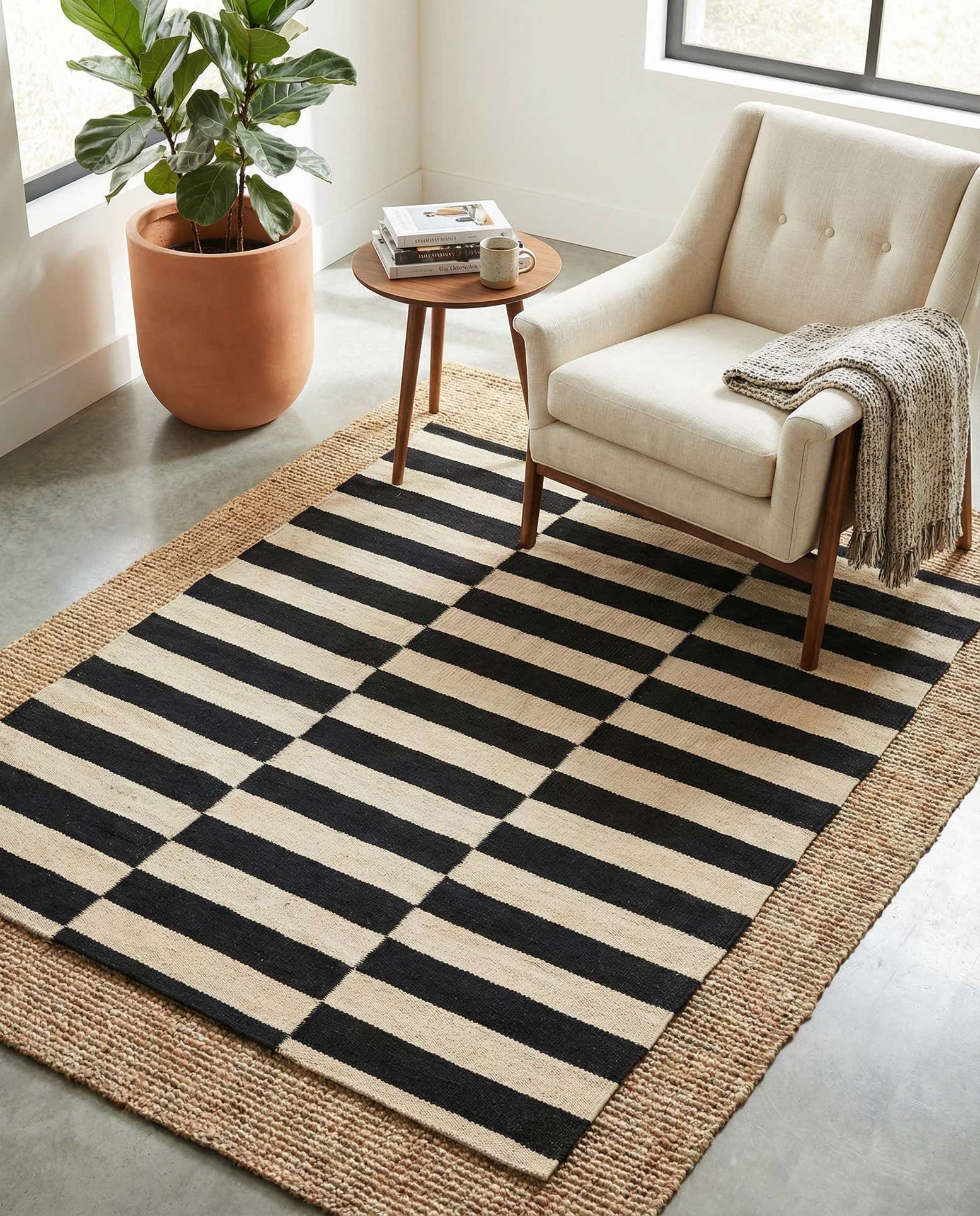 3' 4 x 4' 8 Hand Woven Kilim Modern Wool Rug