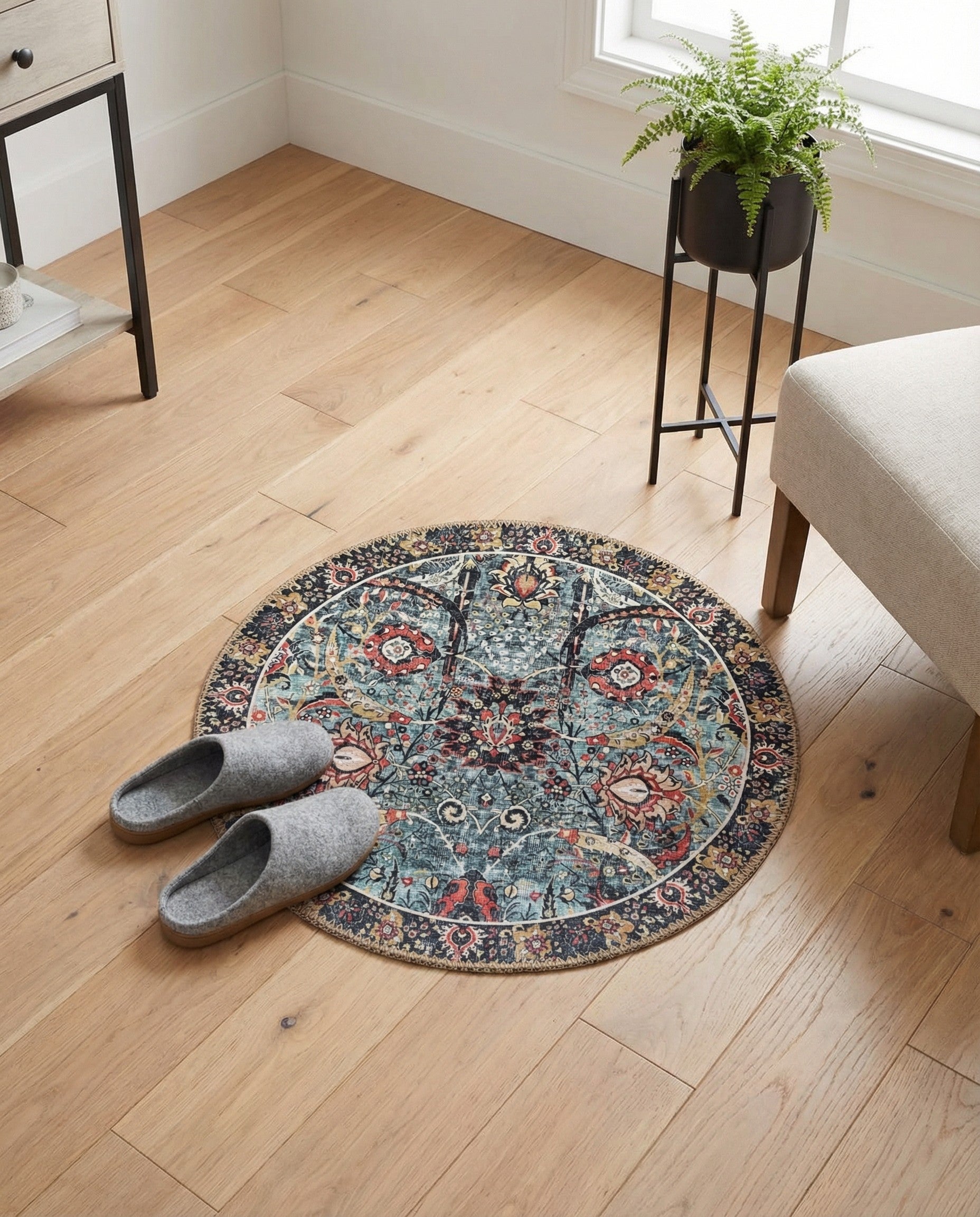 Vintage Green Washable Timeless Round Rug