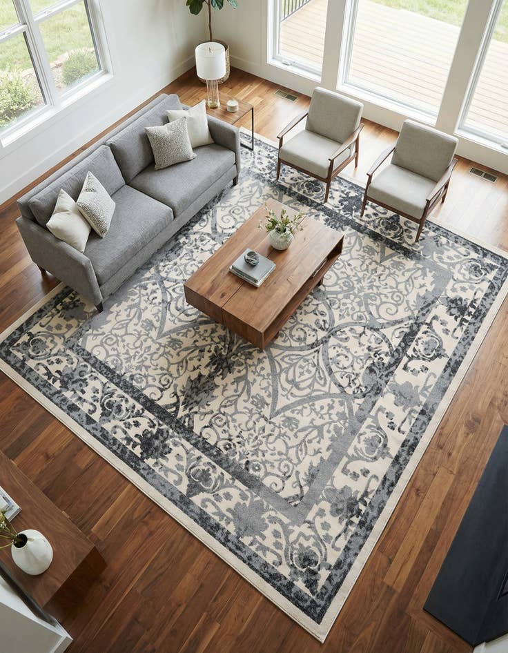 Detail image of 10' x 10' Miranda Square Rug