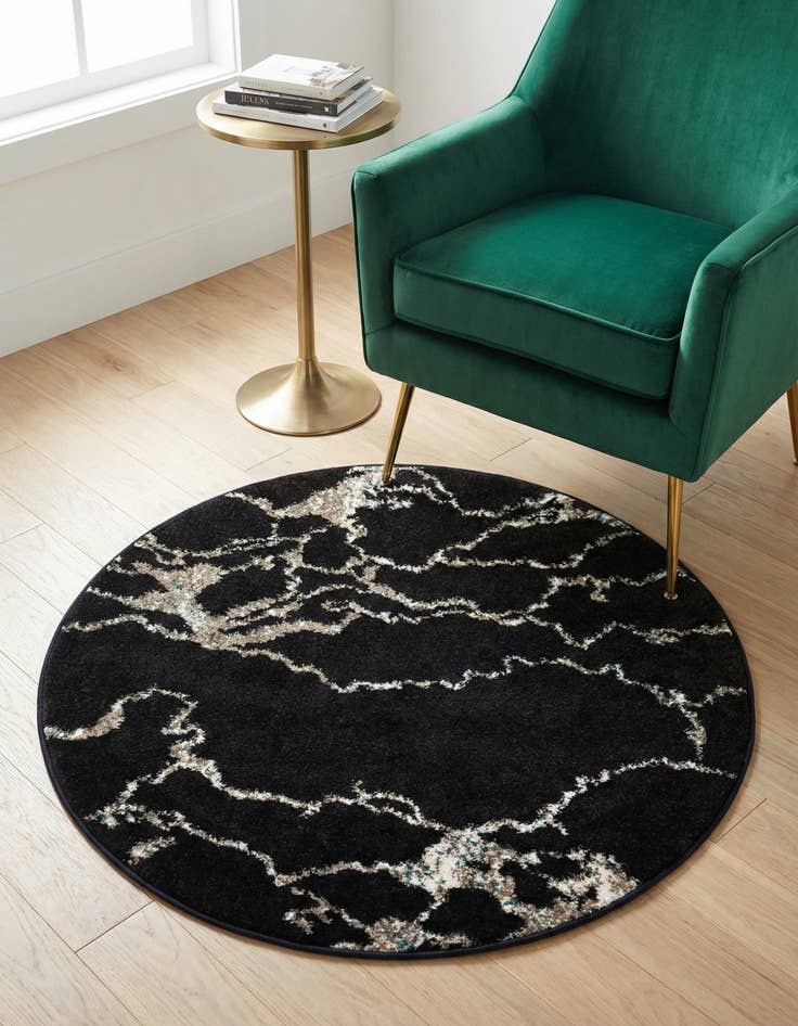 Detail image of 3' x 3' Carrington Round Rug