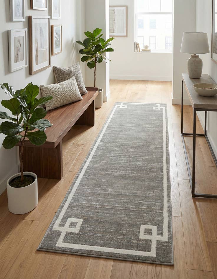 Detail image of Jill Zarin 2' 7 x 8' Uptown Lenox Hill Runner Rug