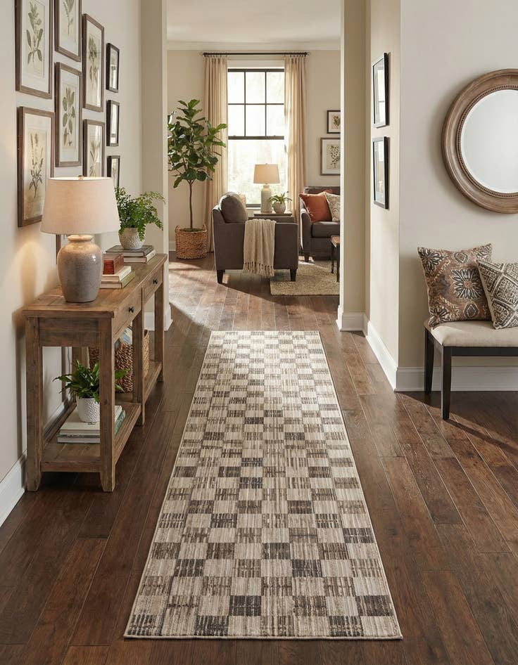 Detail image of 2' 7 x 12' Silta Runner Rug