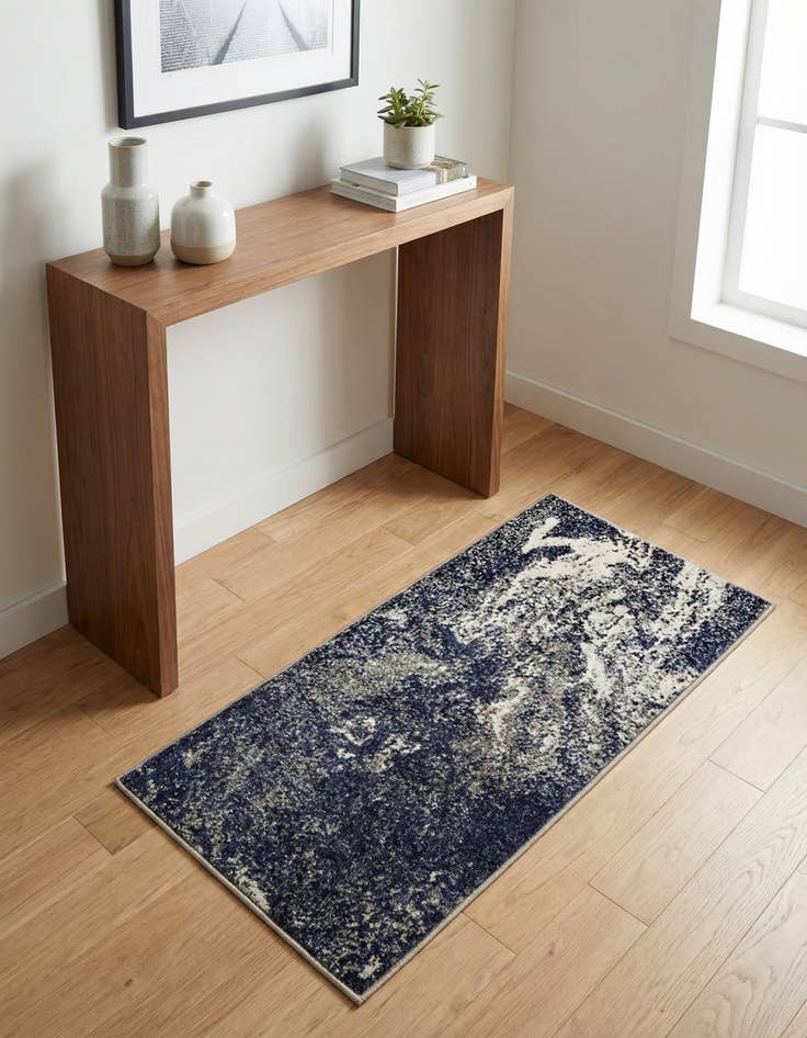 Detail image of 2' x 4'  Washable Haerfest Runner Rug