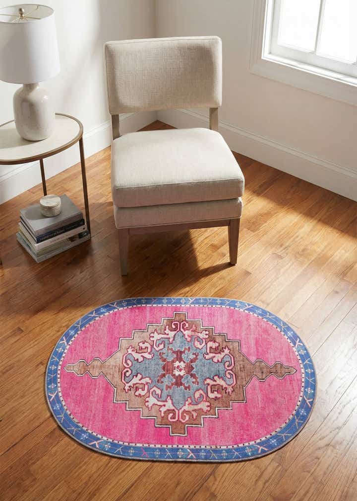 2' x 3' Washable Timeless Oval Rug
