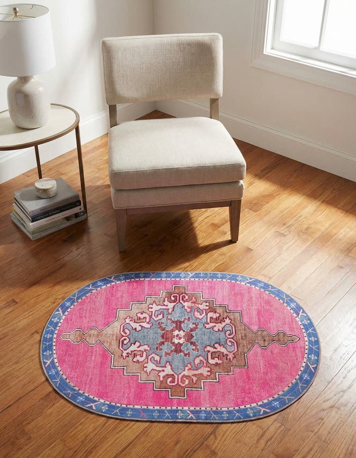 2' x 3' Washable Timeless Oval Rug