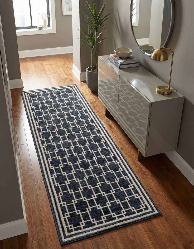 Detail image of Jill Zarin 2' x 6' Metropolitan Uptown Runner Rug
