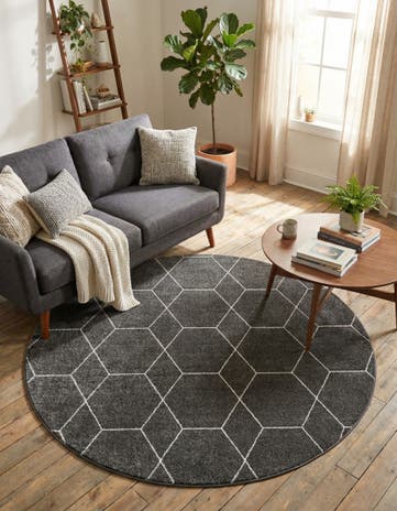 Dark Gray Lattice Frieze Round Rug