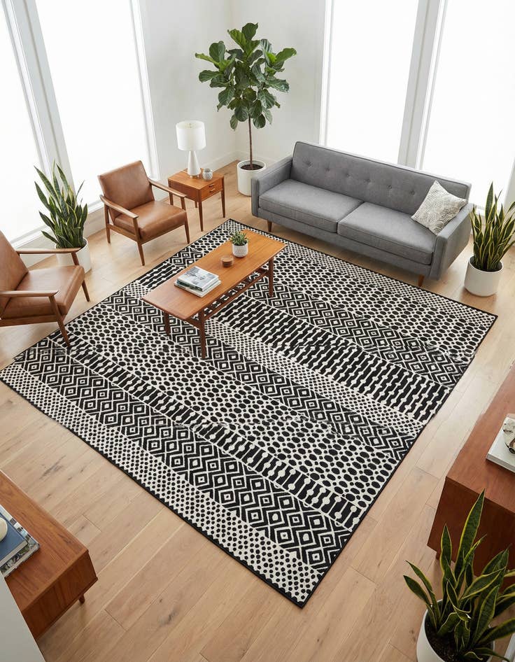 Detail image of 9' 10 x 9' 10 Milano Square Rug