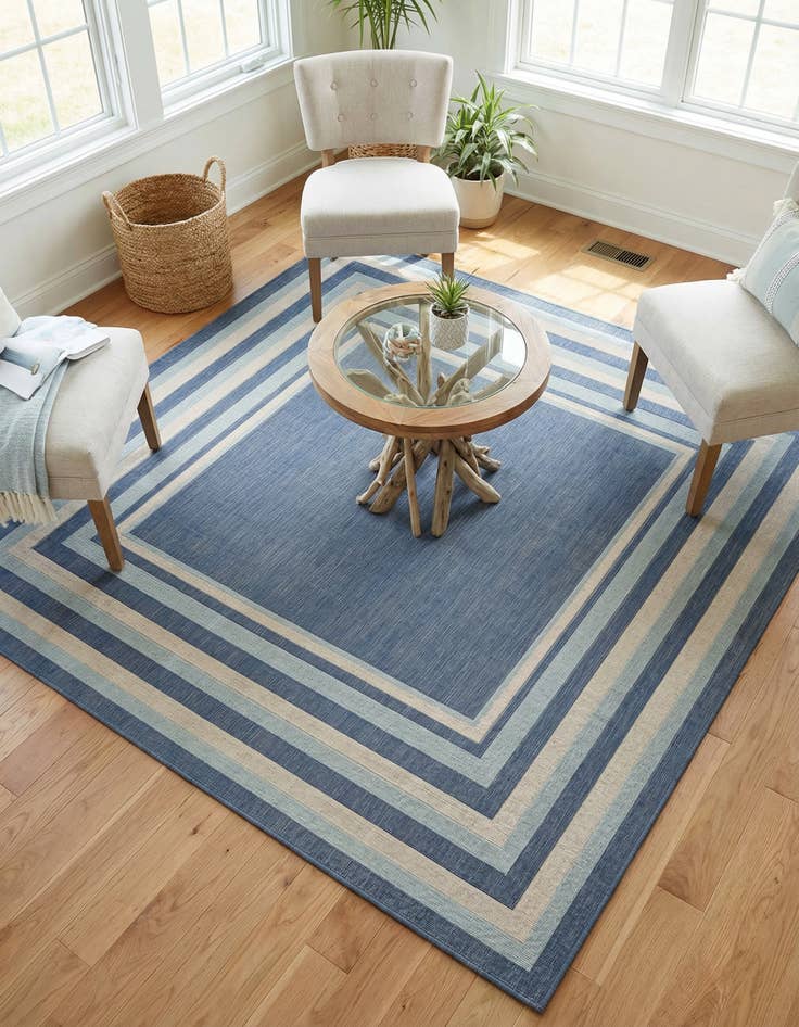 Detail image of 6' x 6' Lotus Square Rug