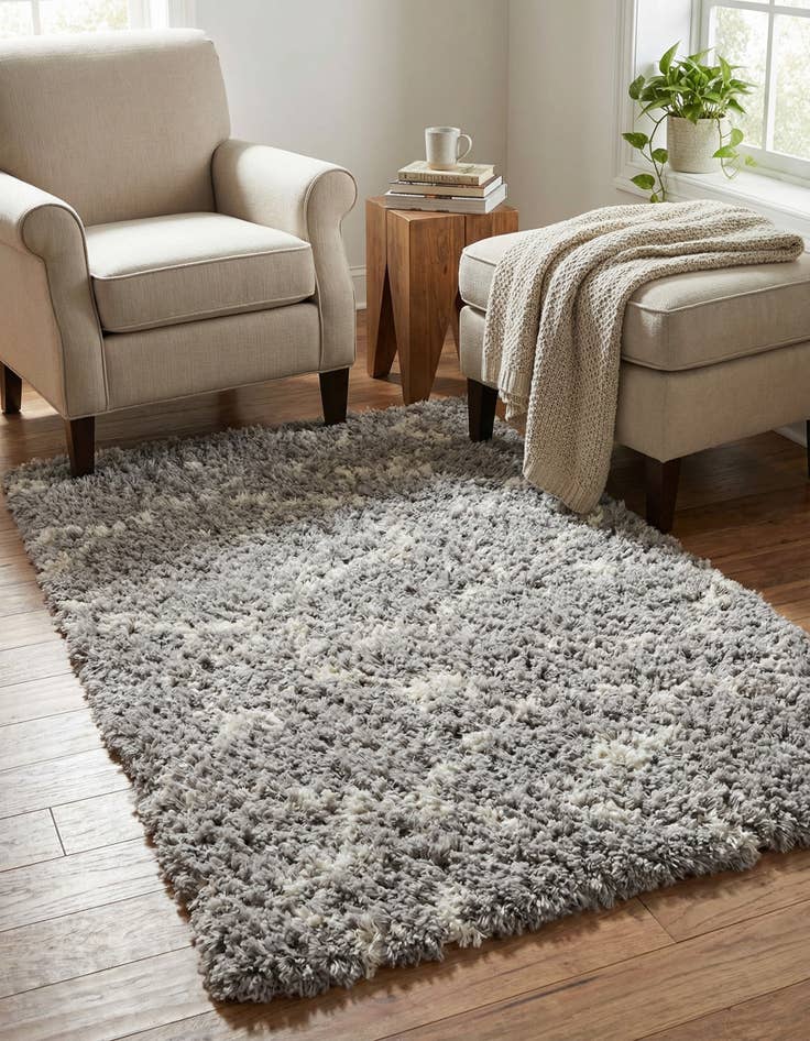 Detail image of 3' x 5' 3 Infinity Shag Rug