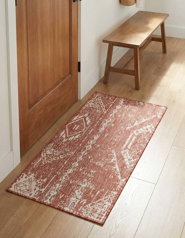 Detail image of 2' x 4' Washable Bohemian Indoor / Outdoor Runner Rug