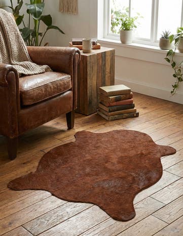 2' 2 x 2' 11 Cowhide Leather Rug