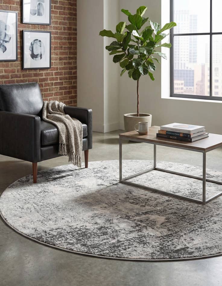 Detail image of 5' 3 x 5' 3 Leipzig Round Rug