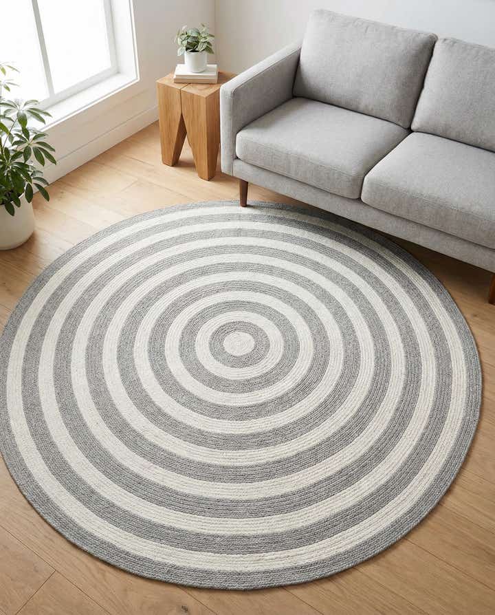 5' 3 x 5' 3 Easy-Clean Eco Verse Washable Indoor / Outdoor Round Rug