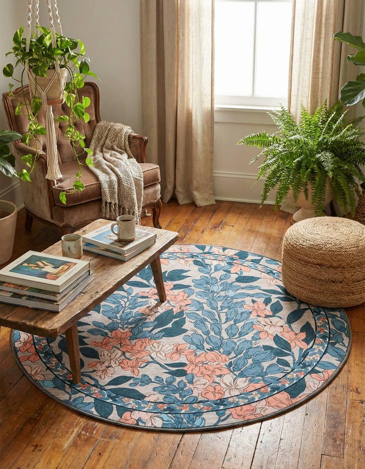 Detail image of 4' x 4' Yara Round Rug