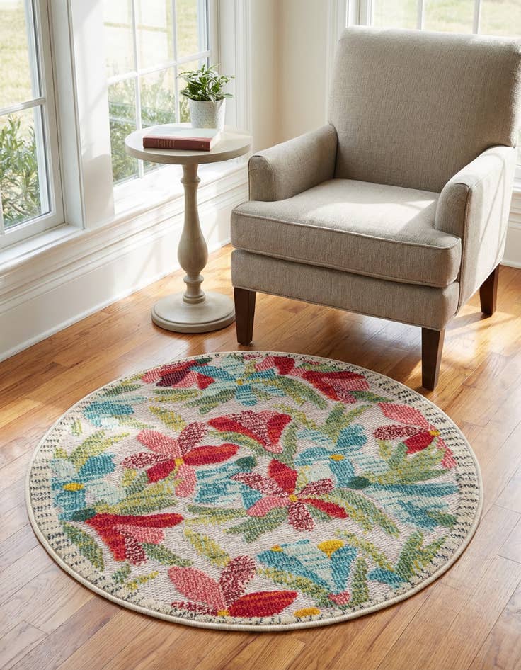 Detail image of 3' x 3' Washable Casablanca Indoor / Outdoor Round Rug