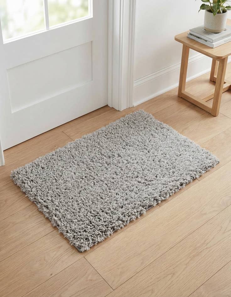 Detail image of 2' 2 x 3' Everyday Shag Rug