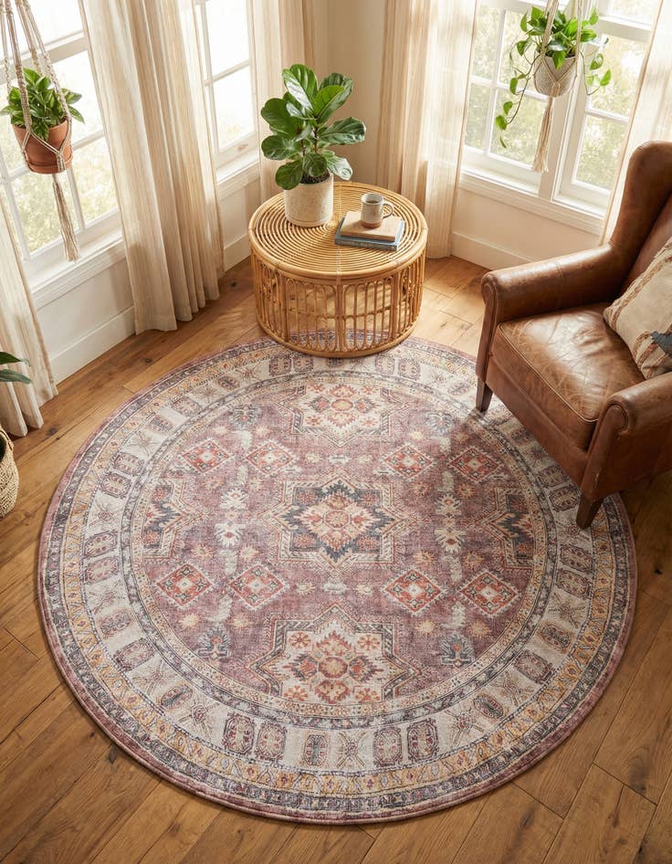Detail image of 7' 10 x 7' 10 Timeless Round Rug