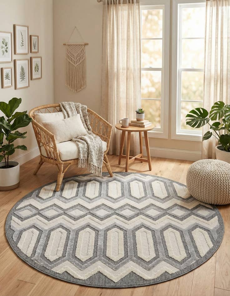 Detail image of 7' x 7' Arlo Round Rug