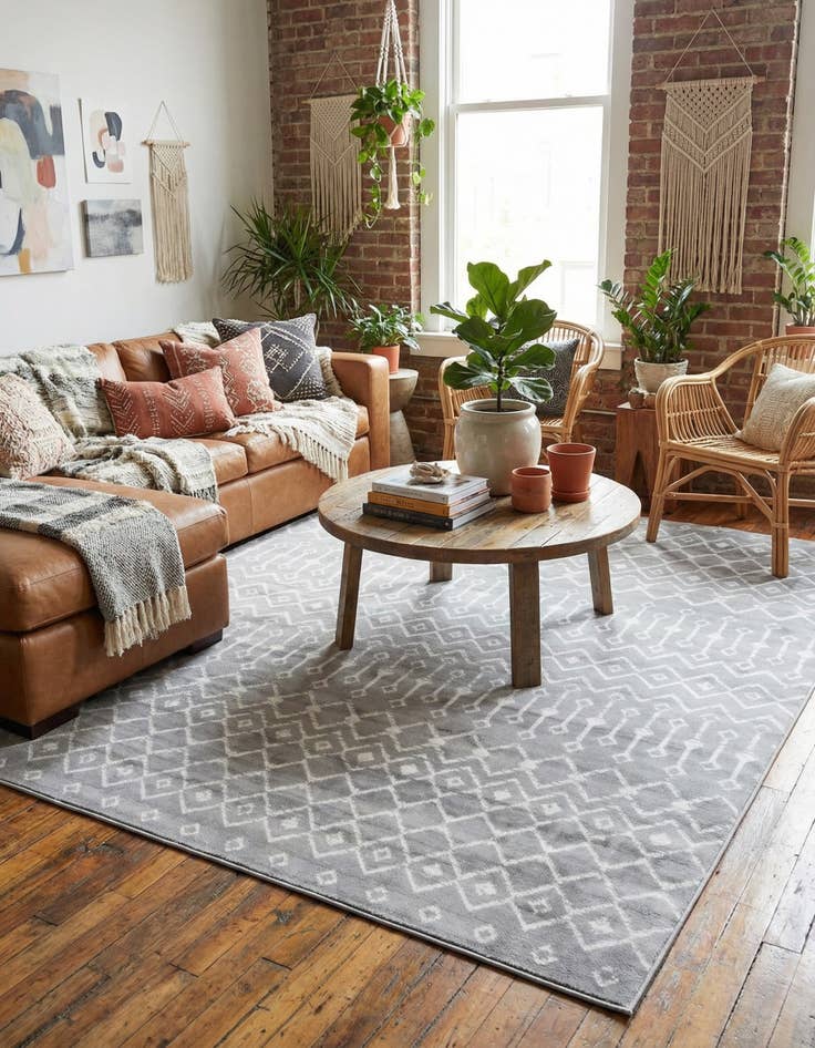 Detail image of 7' 10 x 7' 10 Kasbah Trellis Square Rug