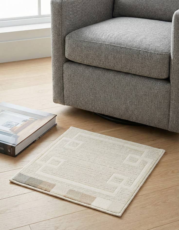 Detail image of Jill Zarin 1' 8 x 1' 8 Uptown Lenox Hill Sample Rug