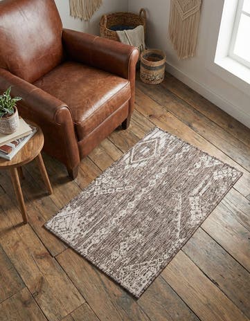 2' x 3' Easy-Clean Bohemian Indoor / Outdoor Rug