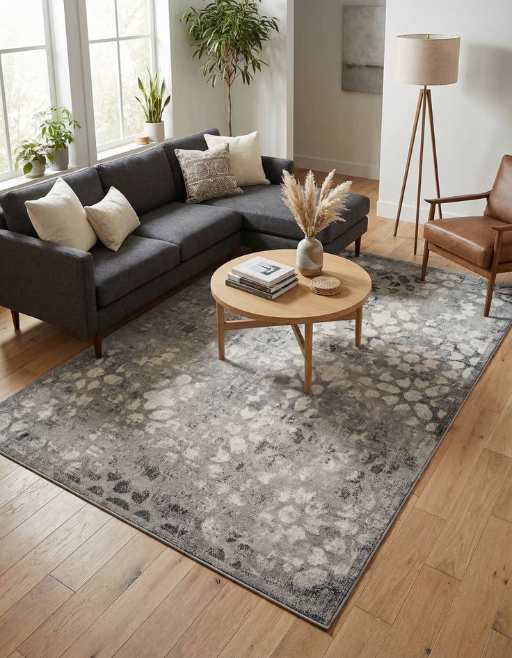 Detail image of 7' x 10' Monaco Rug