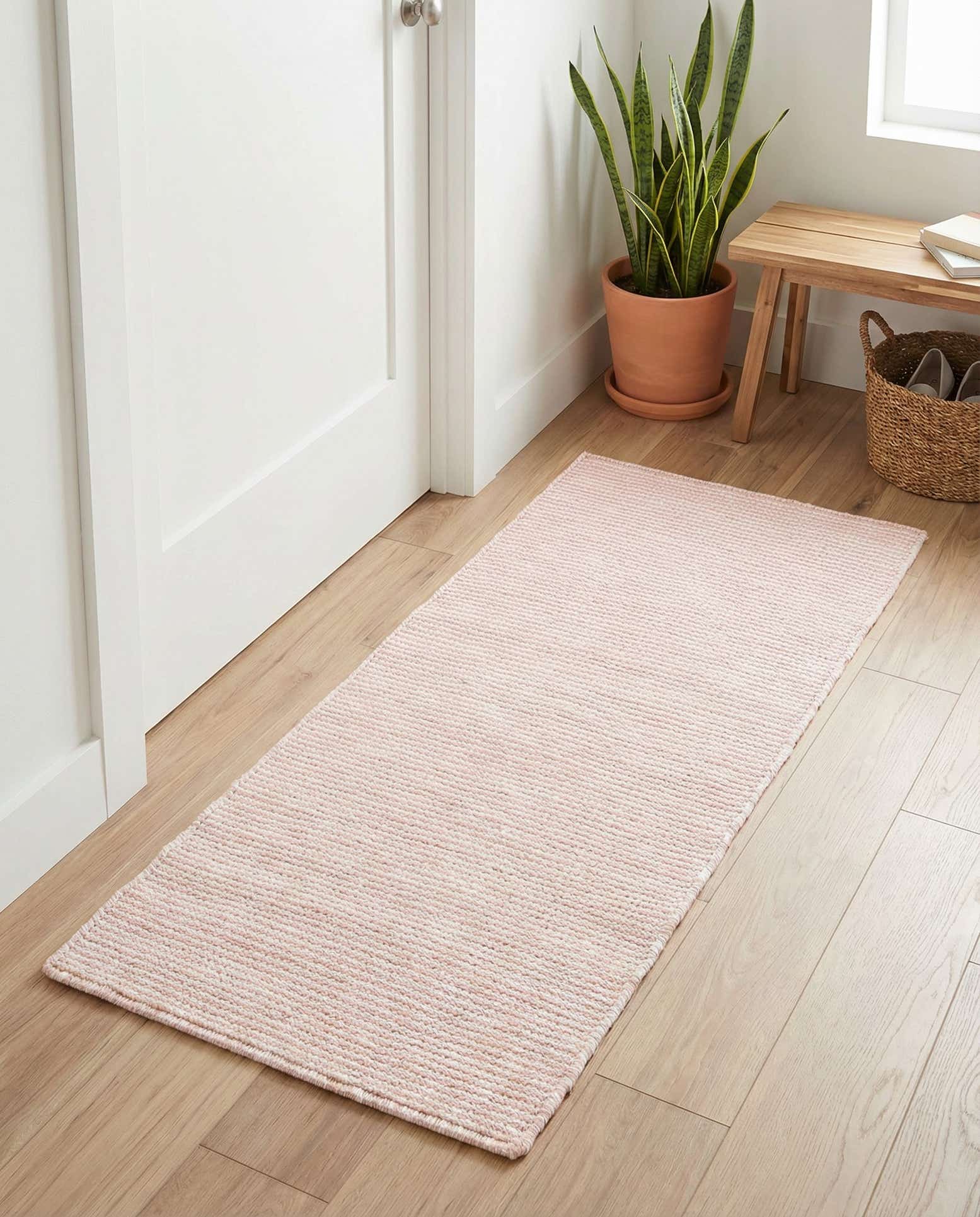 2' x 4' 1 Easy-Clean Jill Zarin Palm Springs Indoor / Outdoor Runner Rug