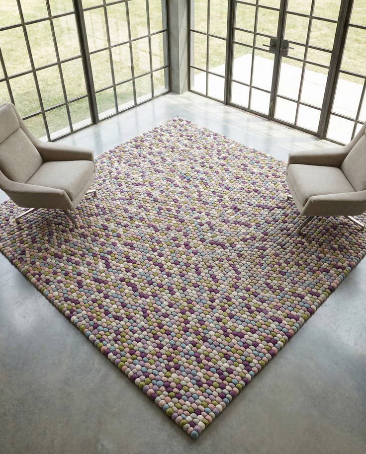 Detail image of 7' 10 x 7' 10 Hand Woven Felt Ball Wool Square Rug