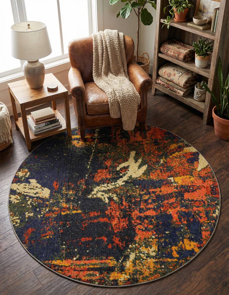 Detail image of 5' 3 x 5' 3  Washable Haerfest Round Rug