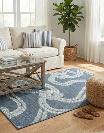 4' x 6' Easy-Clean Coastal Indoor / Outdoor Rug