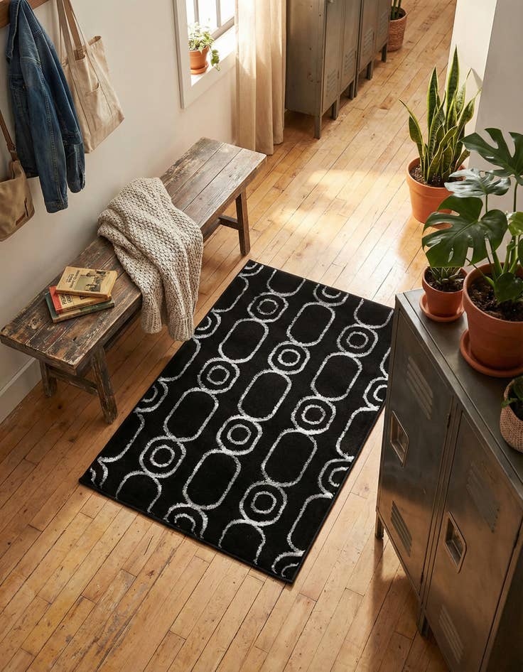 Detail image of 2' x 3' Vogue Geo Rug