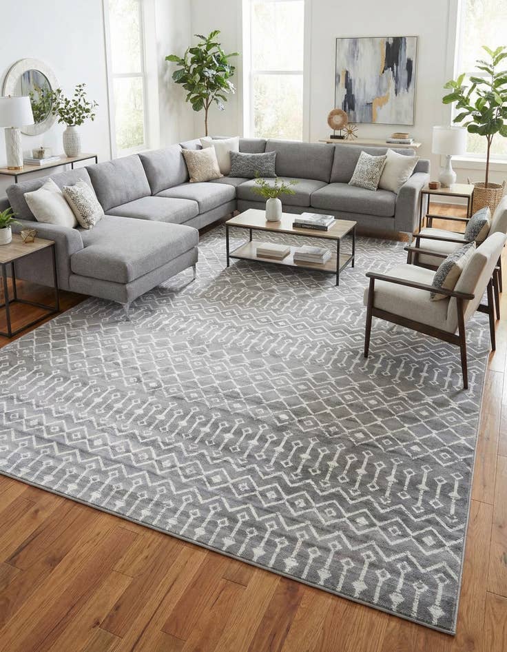 Detail image of 10' x 13' Kasbah Trellis Rug