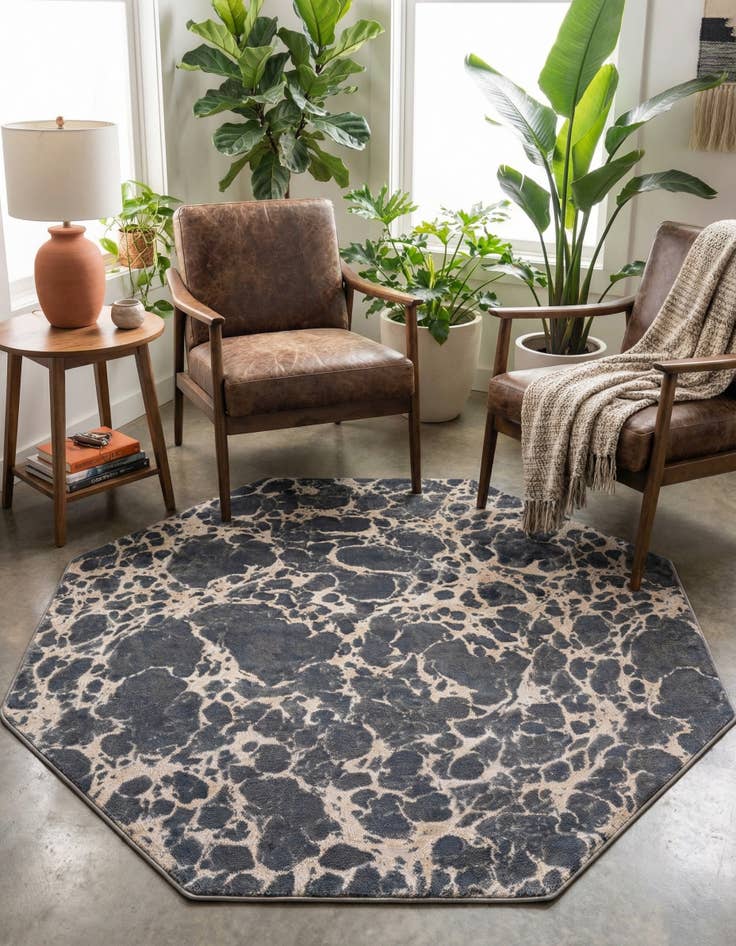 Detail image of 7' x 7' Oasis Octagon Rug