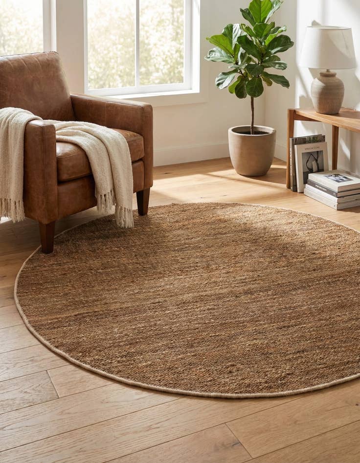 Detail image of 5' 3 x 5' 3  Hand Woven Palm Beach Jute Round Rug